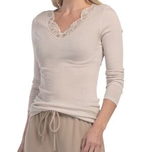 NWT Hanro Wool and Silk Cream Lace Trim Long Sleeve T-shirt sizes